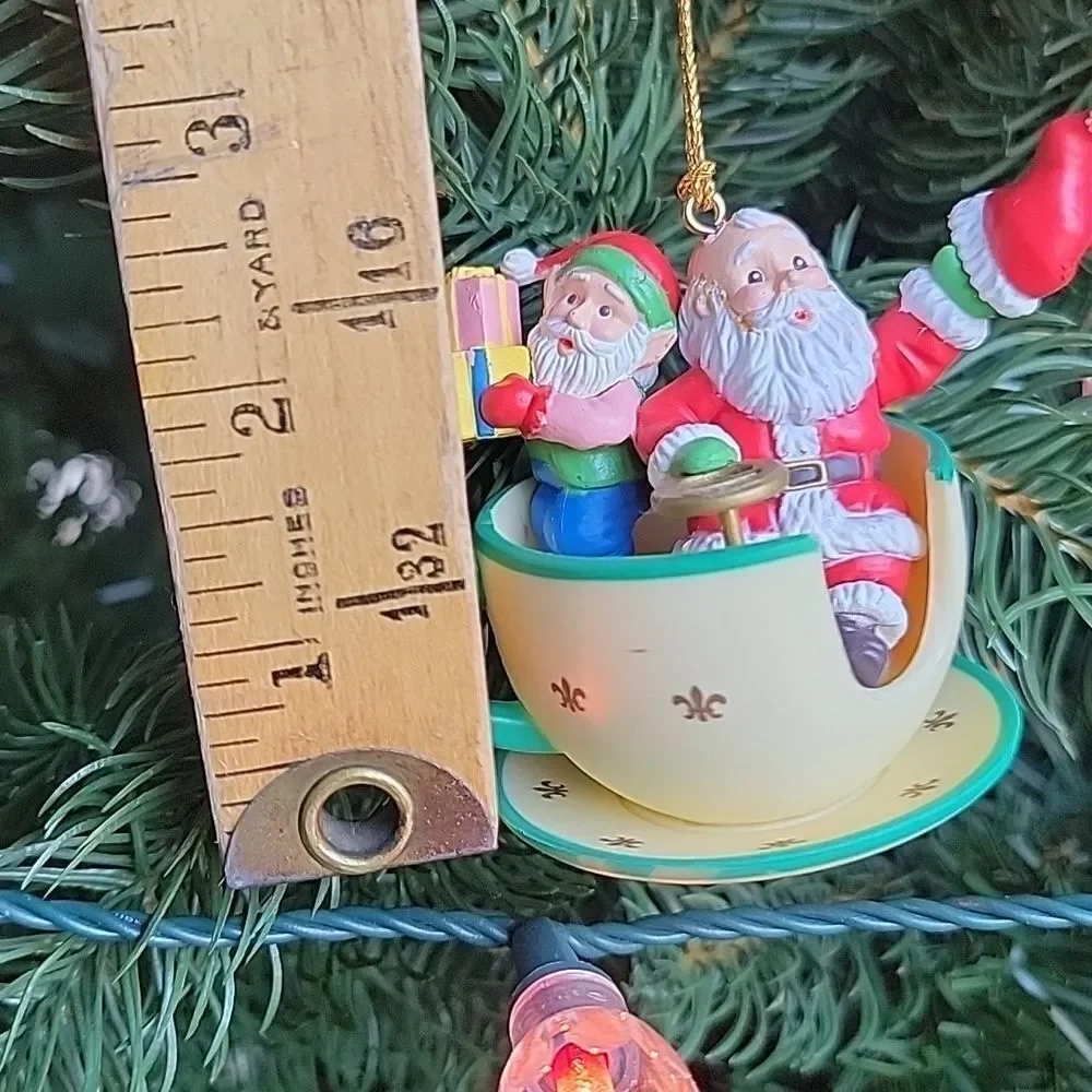Santa and Elf Spinning Teacup Ride Ornament Traditions Vintage 90s